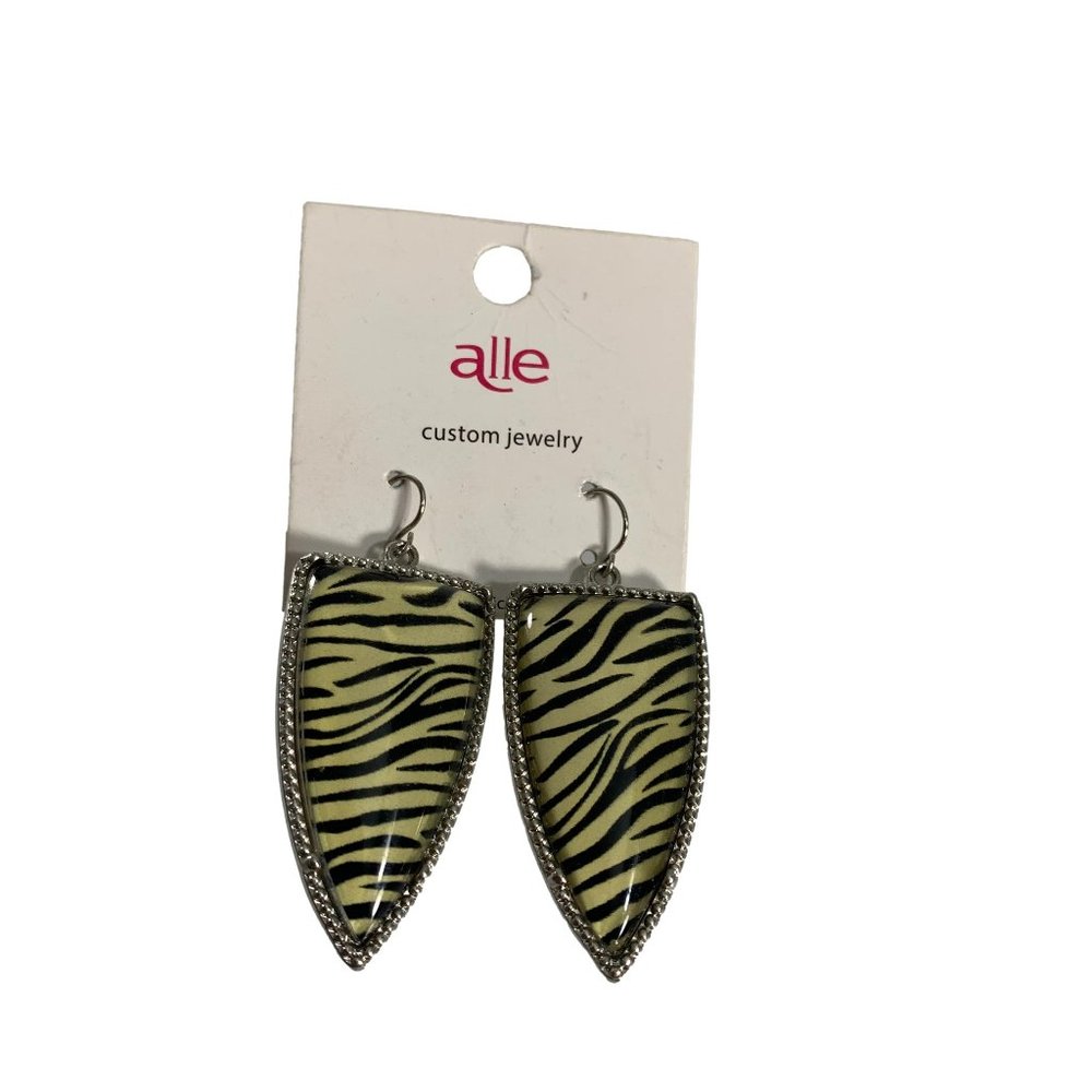 Alle Earrings Dangle Silver Tone Zebra Animal Print Metal Acrylic 2.5" Long